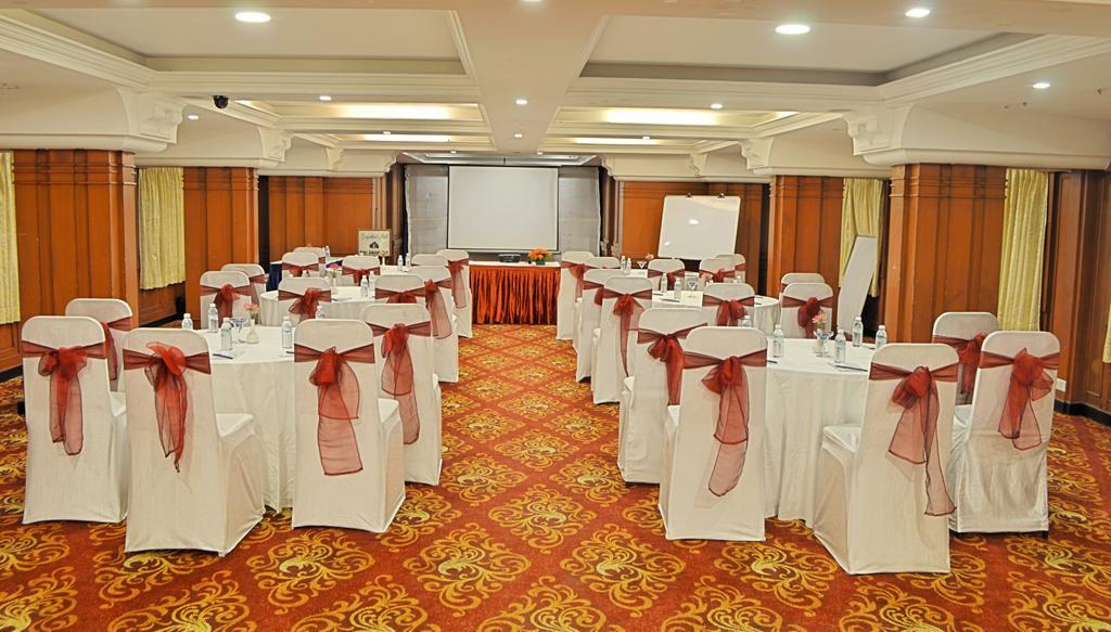 Hotel Gokulam Park Chennai Extérieur photo
