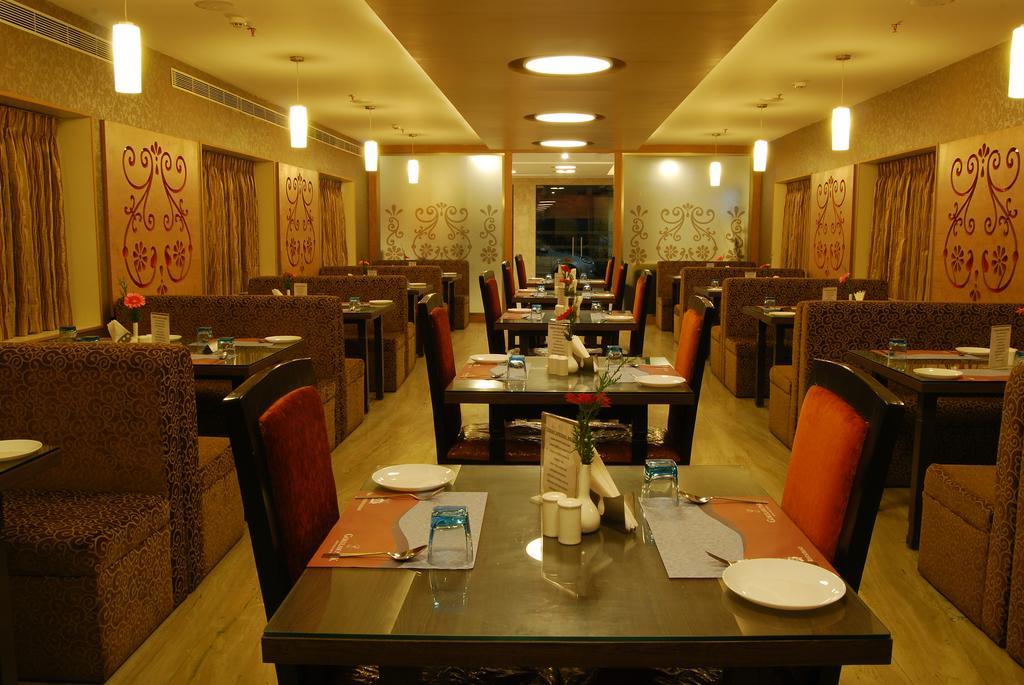 Hotel Gokulam Park Chennai Extérieur photo